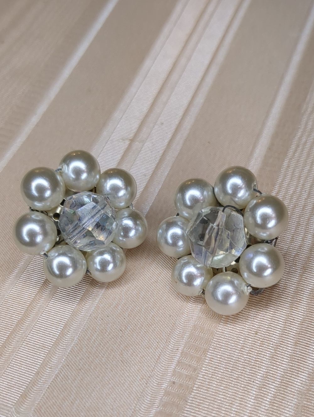 Vintage 60s Faux Pearl Esrrings Flower Button Crystal Center Clip-on Japan MCM